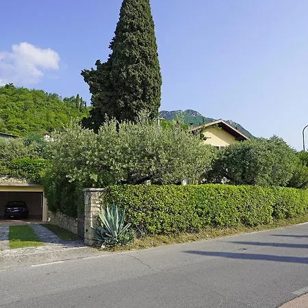 Bouganville * Toscolano-Maderno